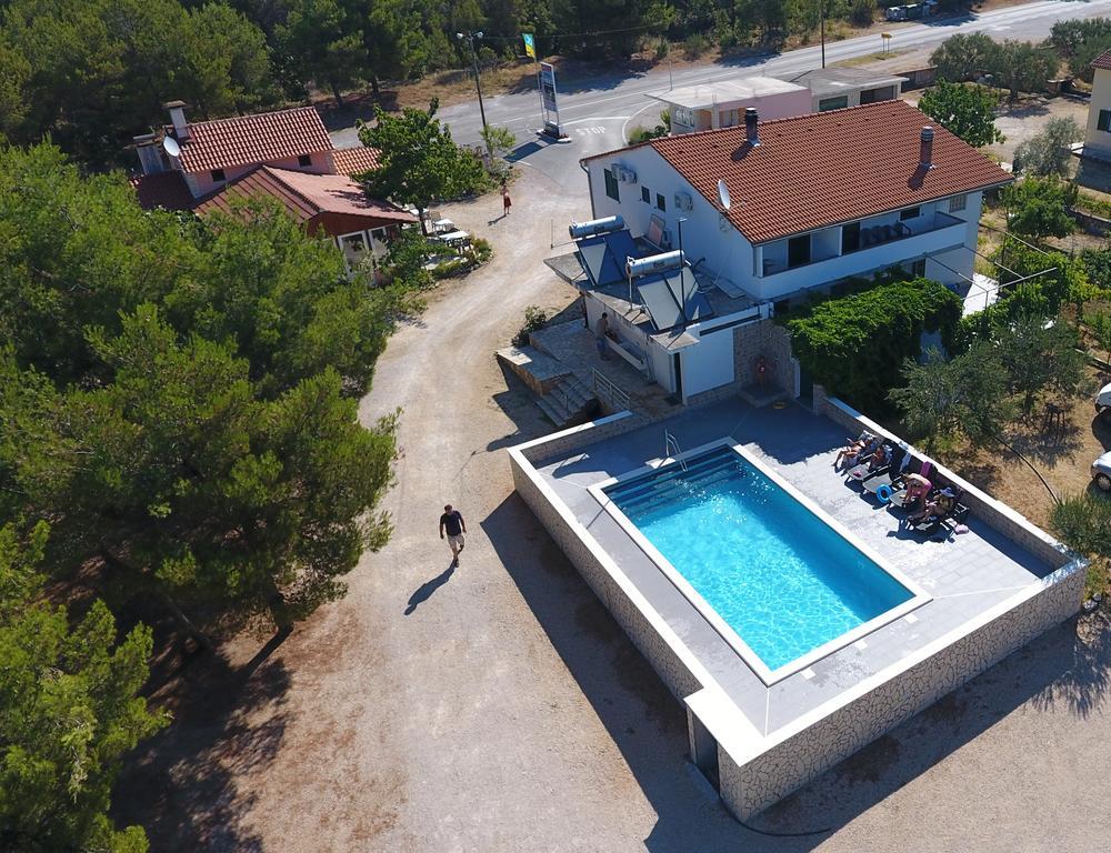 Camp Krka Otel Lozovac Dış mekan fotoğraf